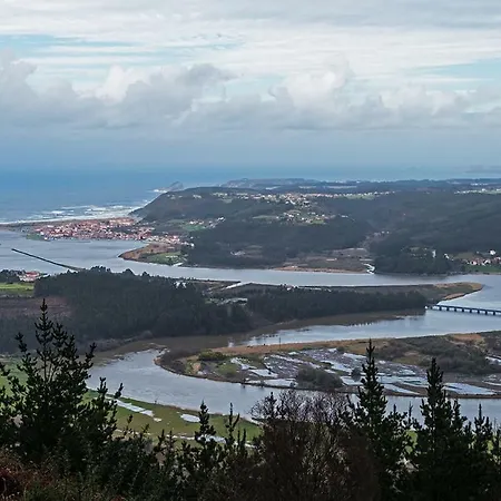The Old Palace Tower / La Torre Del Palacion