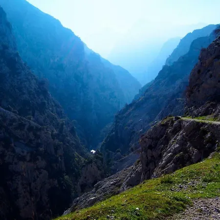 The Old Palace Tower / La Torre Del Palacion Feriehus Cudillero