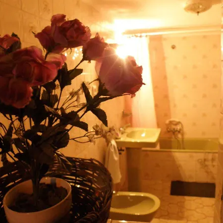 The Old Palace Tower / La Torre Del Palacion Feriehus *