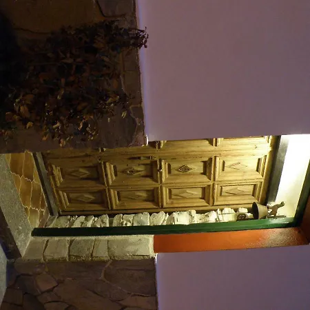 The Old Palace Tower / La Torre Del Palacion Cudillero